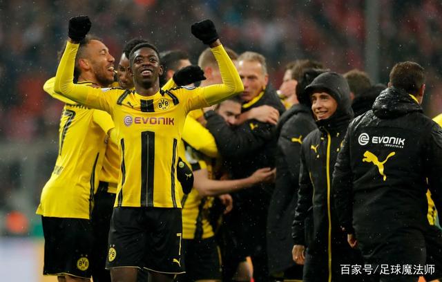 活久见！卡神带血砍31+6+4！库里复出，横扫8队！.