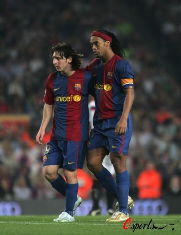 远射破门 远射破门